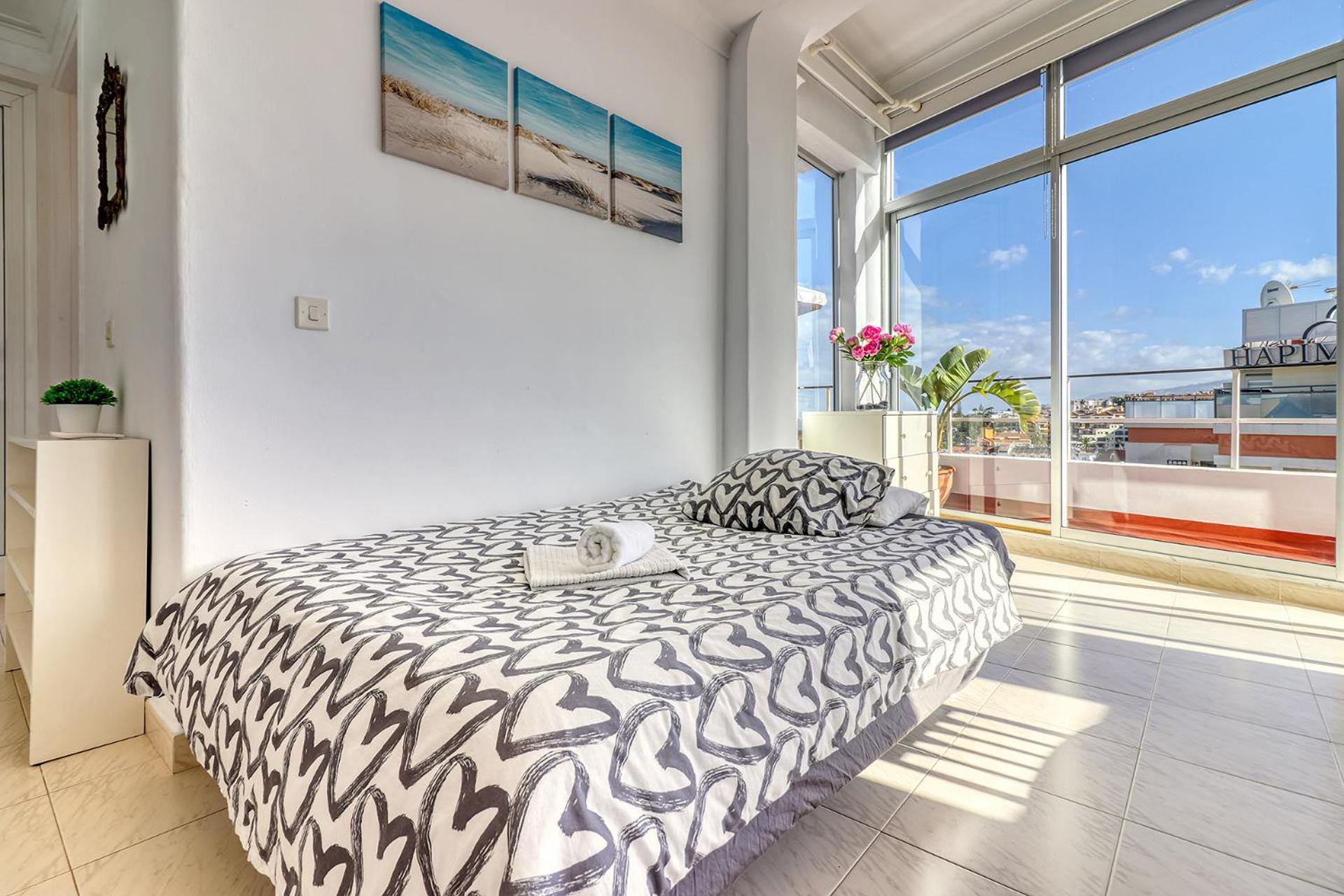 Spacious Penthouse With King-Size Bed, Huge Terrace, Ocean & Teide View Puerto de la Cruz  Eksteriør billede
